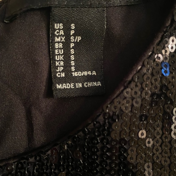 [F21] Black Long Sleeve Sequin Dress - Picture 7 of 8